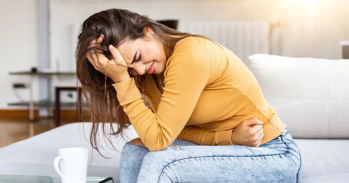 Periods Cramps | मासिक पाळीच्या वेदनांपासून सुटका मिळवण्यासाठी करा 'हे' घरगुती उपाय