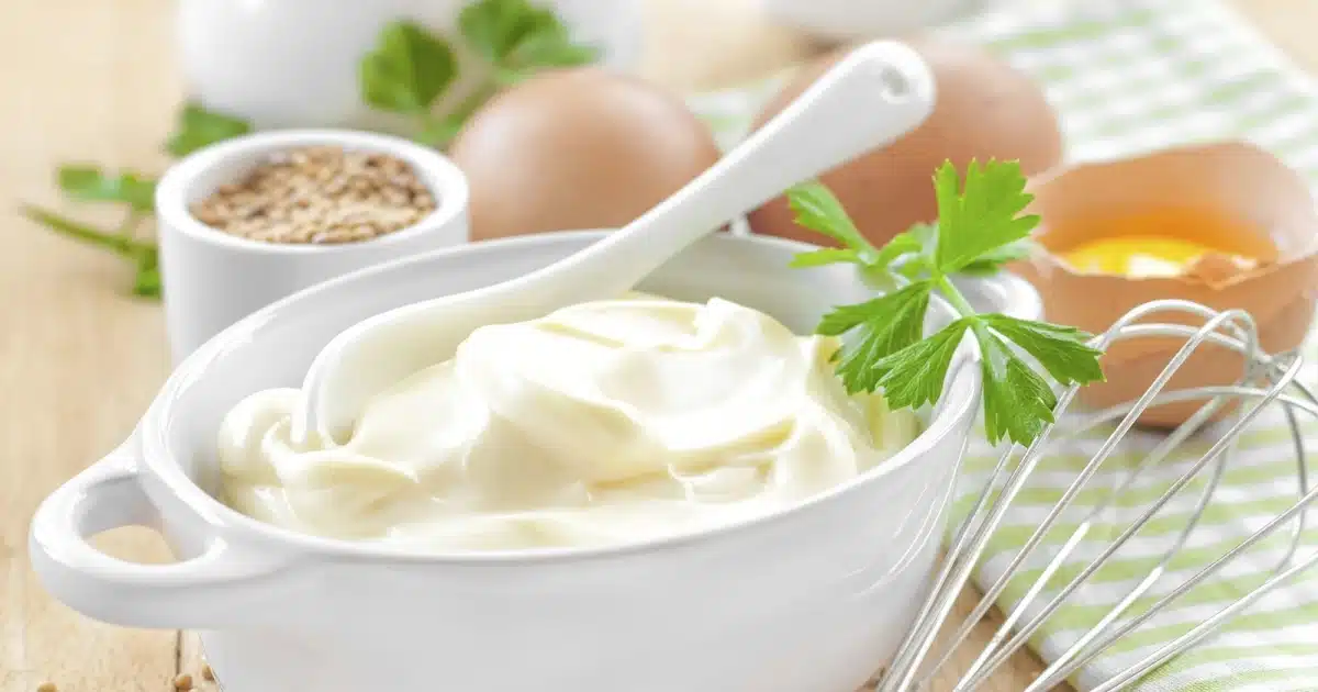 Mayonnaise Side Effects | मेयोनेजचे अति प्रमाणात सेवन केल्याने आरोग्याला भोगावे लागू शकतात 'हे' तोटे
