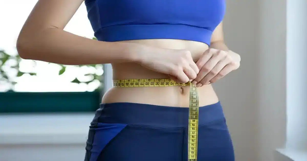 Weight Loss | शरीरातील अतिरिक्त चरबी पासून सुटका मिळवण्यासाठी जिरा पाण्याचे 'या' पद्धतीने करा सेवन
